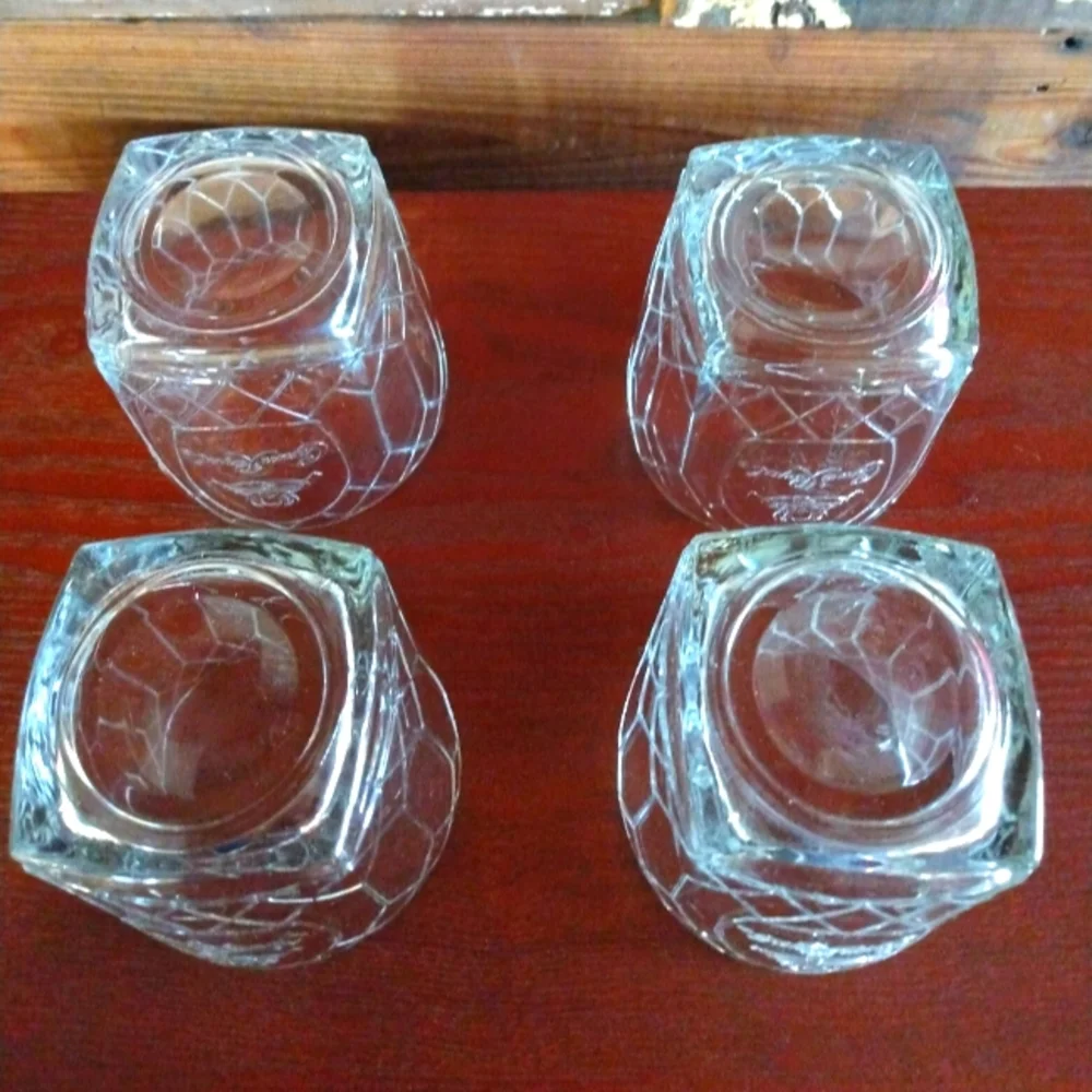 2 FOR $15 BUNDLE SALE!  Crown set of 4. Bourbon